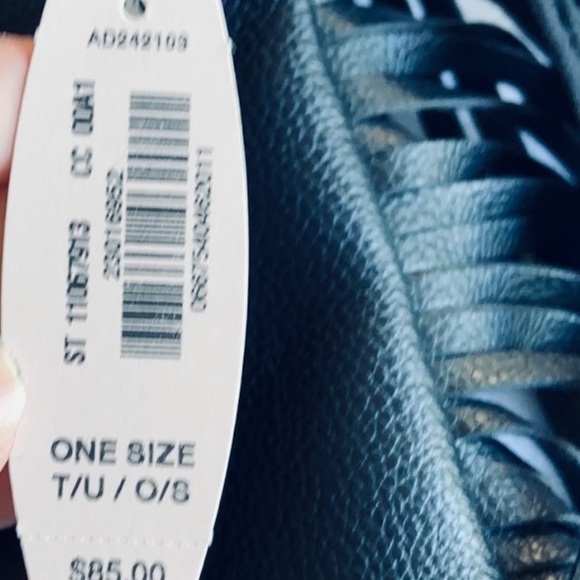 Victoria’s Secret black fringed backpack ***SALE*** 🛍🙌🏽 - Picture 4 of 7